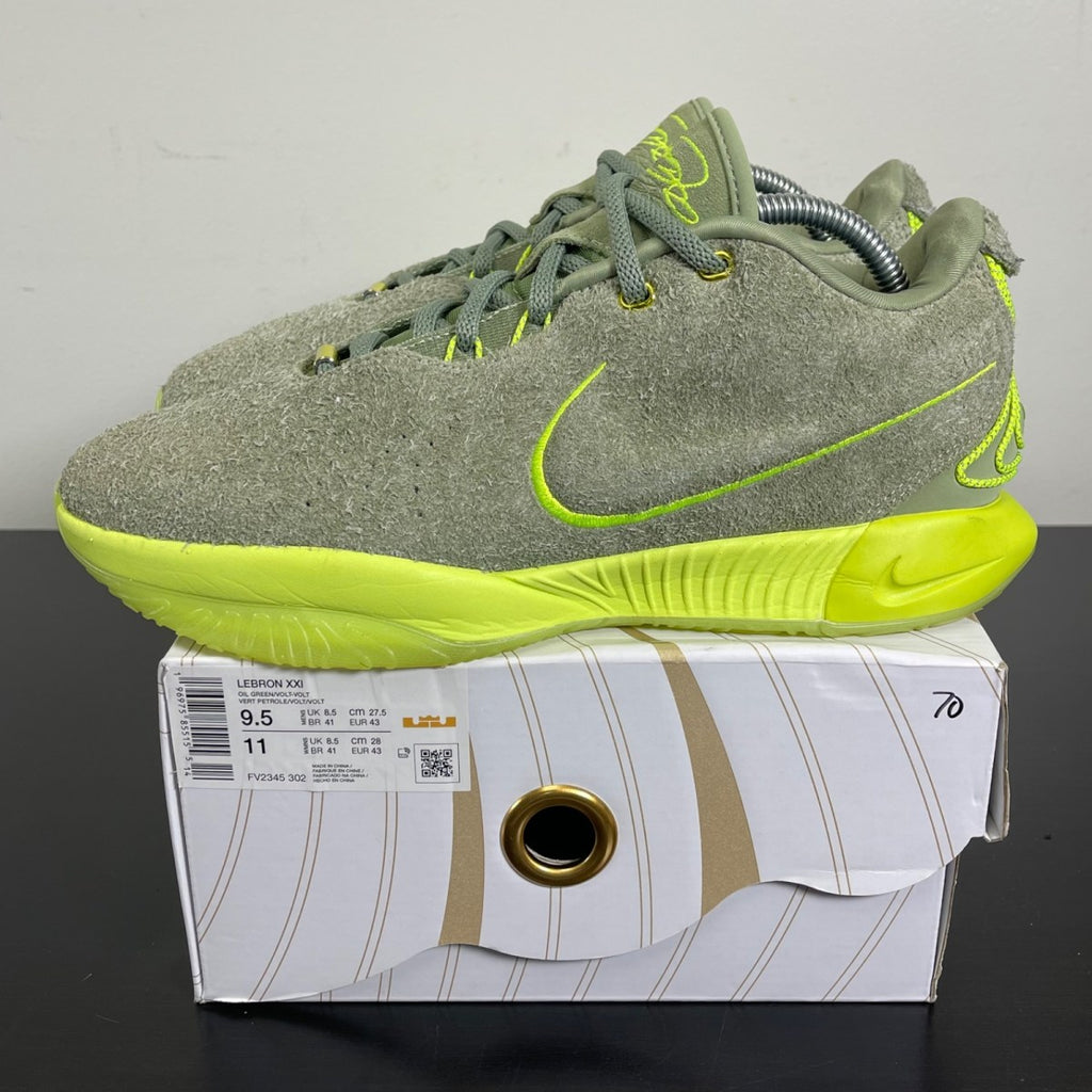 Nike LeBron 21 'Algae' 9.5 (Moderately Worn Pre-Owned)Nike - Image 3