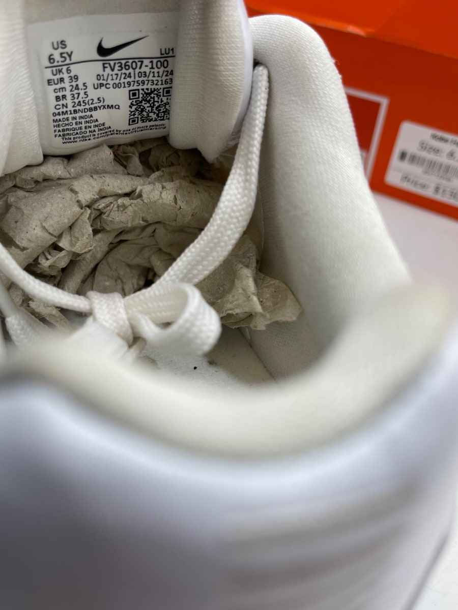 Nike Kobe 9 Elite Protro Halo (GS) 6.5Y (Moderately Worn Pre-Owned)NikeWhite/White/White - Image 8