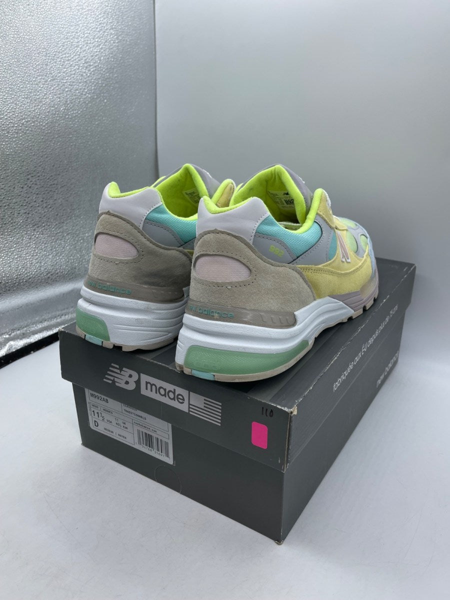 New Balance 992 Yellow Beige 11.5 (Moderately Worn Pre-Owned)New BalanceYellow/Beige-Green - Image 5