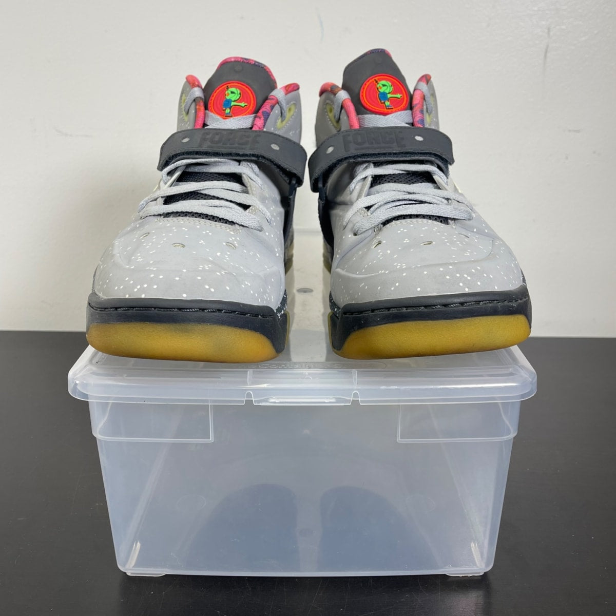 Nike Air Force Max 2013 PRM QS 'Area 72' 13 (Moderately Worn Pre-Owned)NikeWolf Grey/White-Anthracite-Total Crimson - Image 2