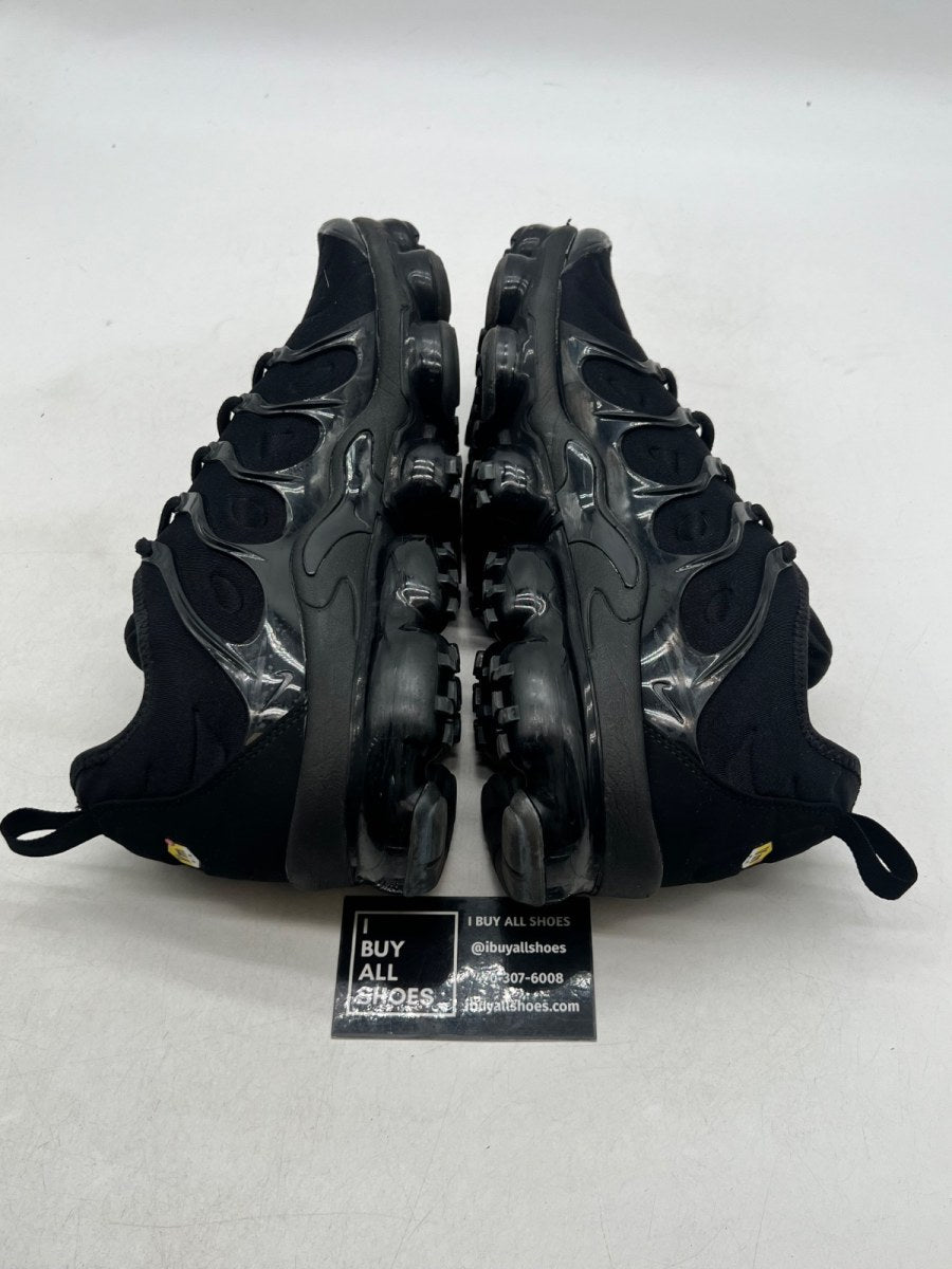 Nike Air VaporMax Plus Triple Black 11 (Lightly Worn Pre-Owned) - Image 6