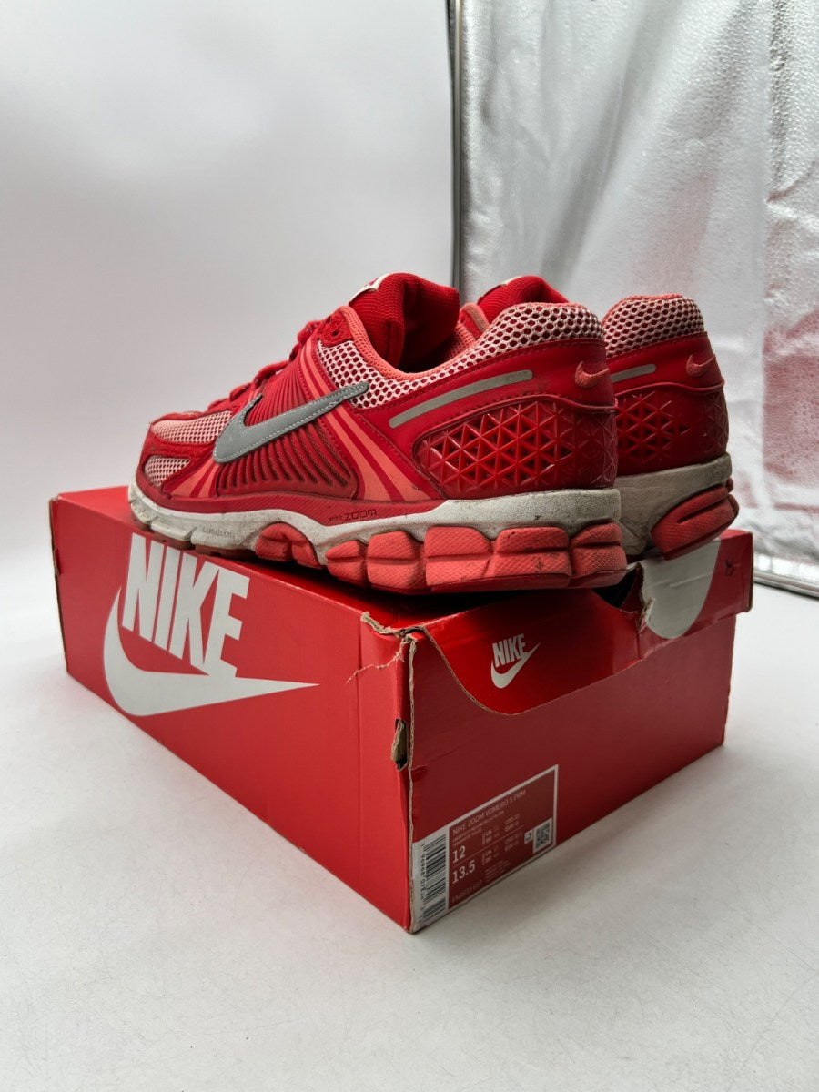 Nike Zoom Vomero 5 SP University Red 12 (Moderately Worn Pre-Owned)NikeUniversity Red/Metallic Silver/Washed Coral/Magic Ember/Summit White - Image 6