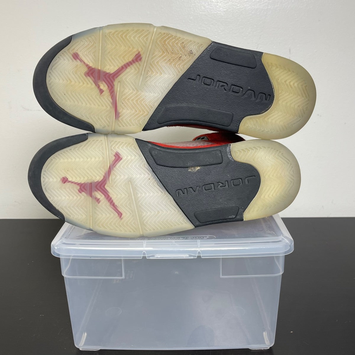 Jordan 5 Retro Raging Bull Red (2021) 9 (Moderately Worn Pre-Owned)JordanVarsity Red/Black-White - Image 5