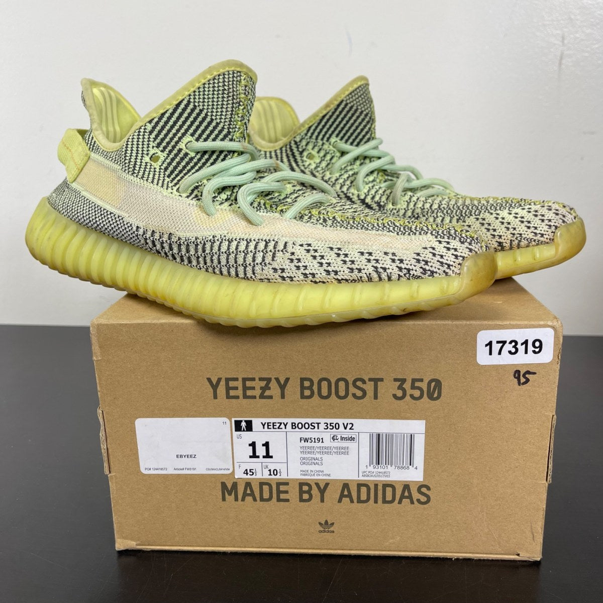 adidas Yeezy Boost 350 V2 Yeezreel (Non-Reflective) 11 (Moderately Worn Pre-Owned)adidasYeezreel/Yeezreel/Yeezreel - Image 1