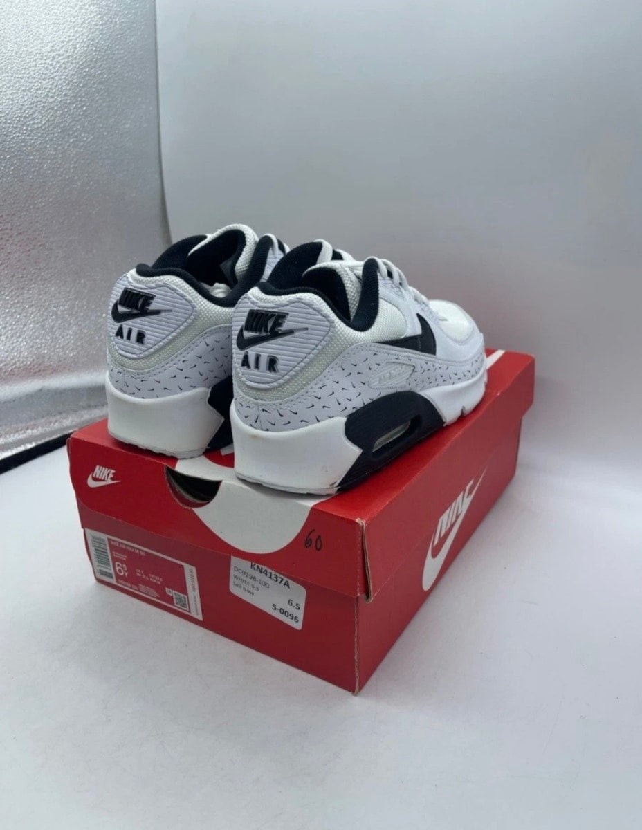 Nike Air Max 90 Swooshfetti (GS) 6Y (Lightly Worn Pre-Owned)NikeWhite/Black - Image 5