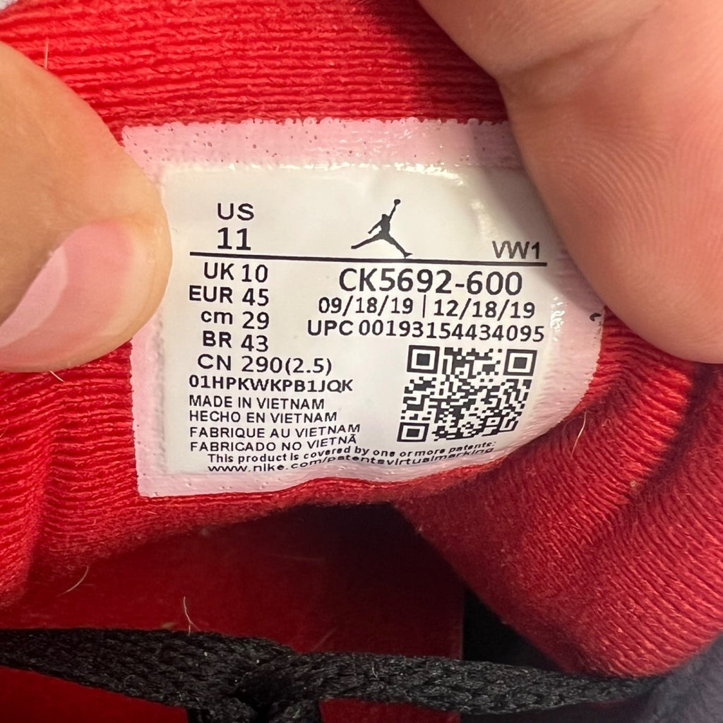 Jordan 3 Retro SE Unite 11 (Moderately Worn Pre-Owned)JordanFire Red/Fire Red-Cement Grey-Black - Image 3