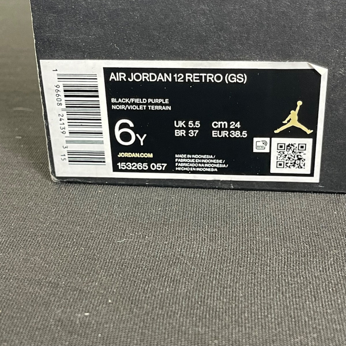 Jordan 12 Retro Field Purple (GS) 6Y (Moderately Worn Pre-Owned)JordanBlack/Field Purple/Taxi - Image 7