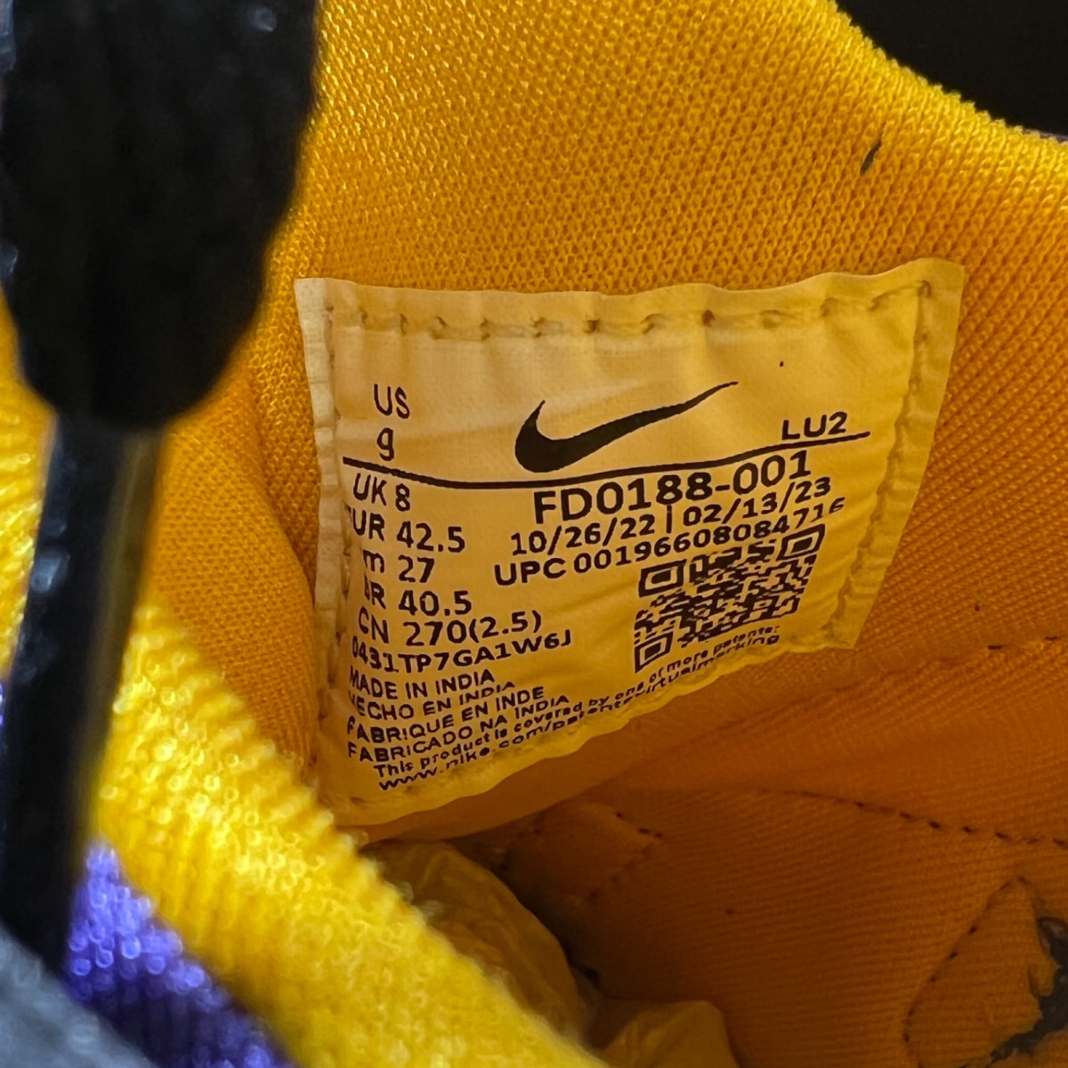 Nike Air Flight Huarache Lakers Away 9 (Lightly Worn Pre-Owned)NikeBlack/Varsity Purple/Del Sol - Image 7