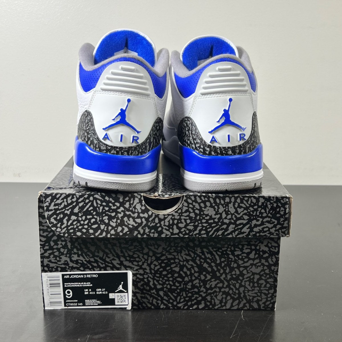 Jordan 3 Retro Racer Blue (Size 9) Lightly Worn - Image 4