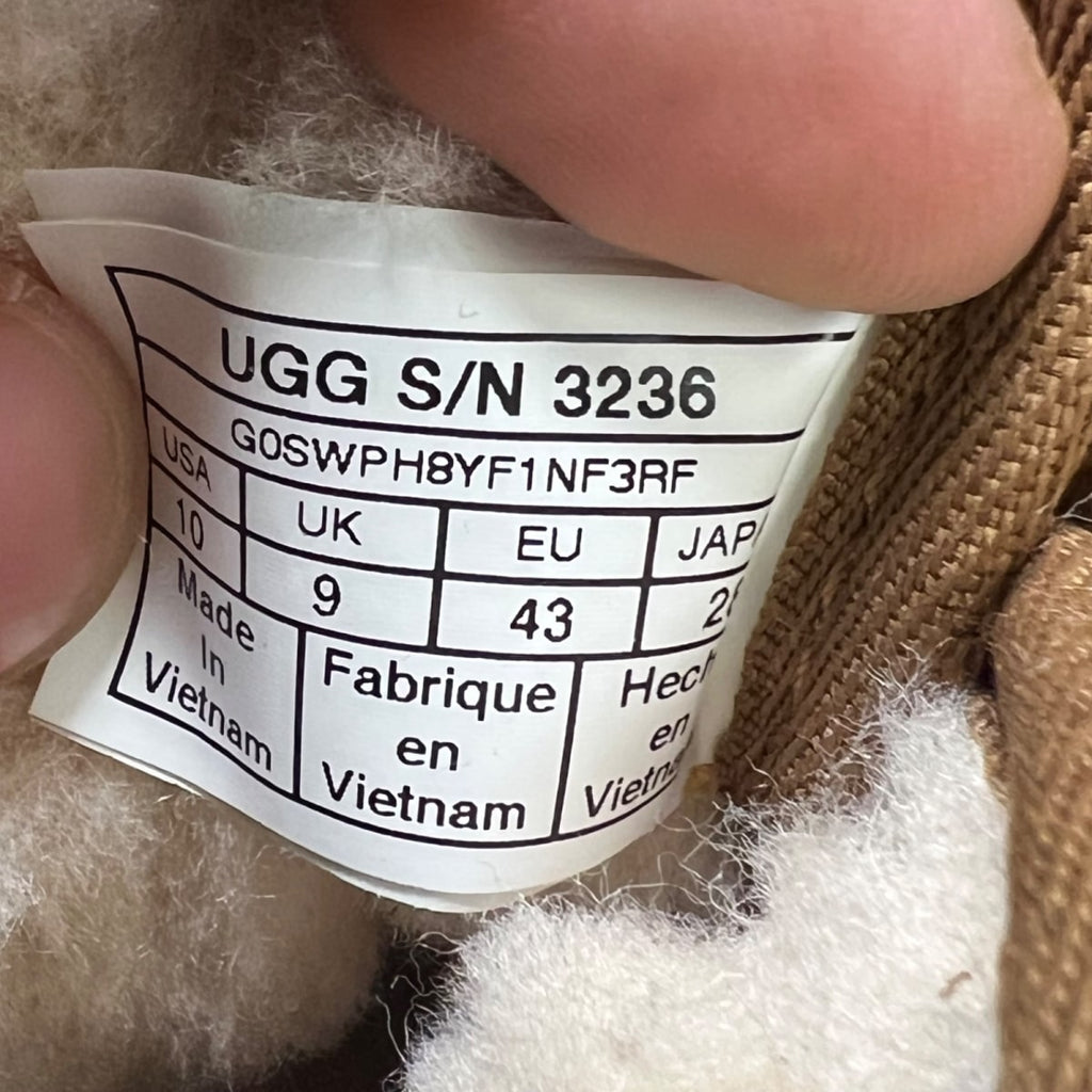 UGG Neumel Boot Chestnut 10 (Lightly Worn Pre-Owned)UGGChestnut - Image 6