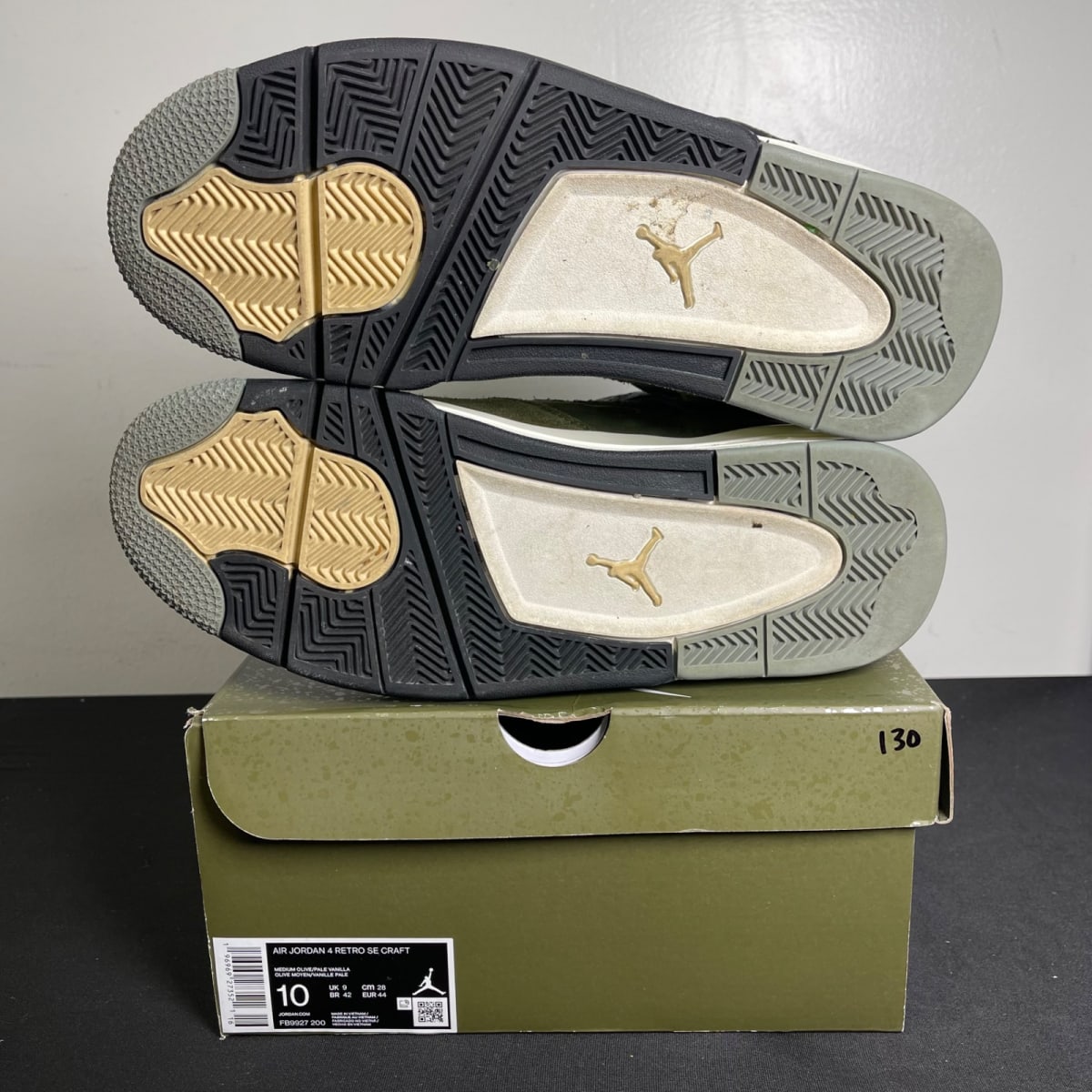 Jordan 4 Retro SE Craft Medium Olive (Size 10) - aux