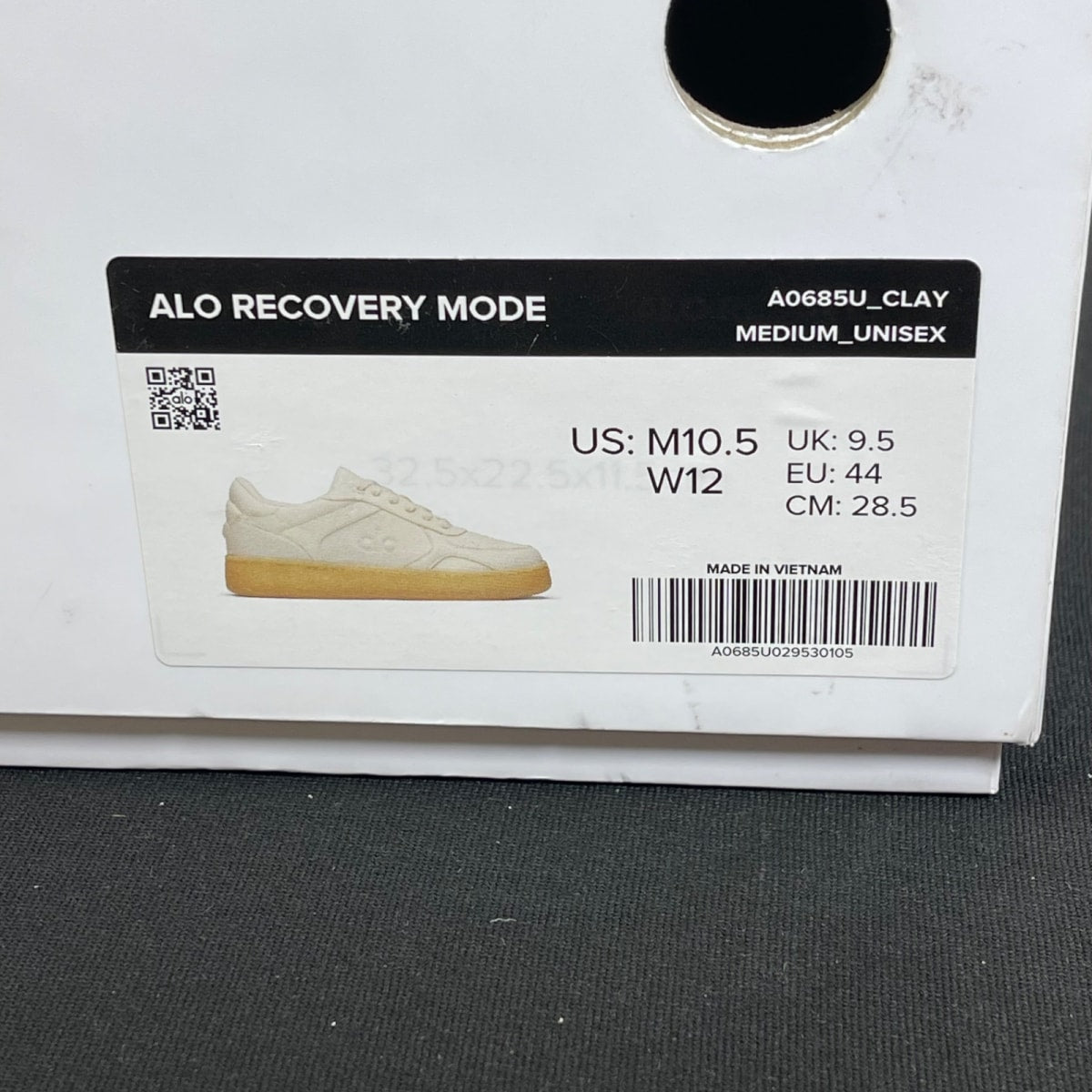 Alo Yoga Recovery Mode Sneaker Clay 10.5 (Moderately Worn Pre-Owned)Alo YogaClay - Image 7