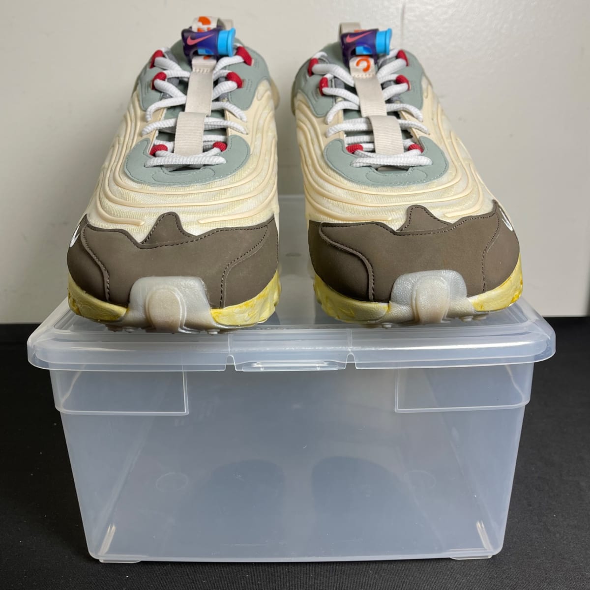 Nike Air Max 270 React ENG Travis Scott Cactus Trails (Size 13) - aux