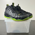 Nike Air Foamposite One Black Volt 9.5 (Lightly Worn Pre-Owned)NikeBlack/Volt - Image 1
