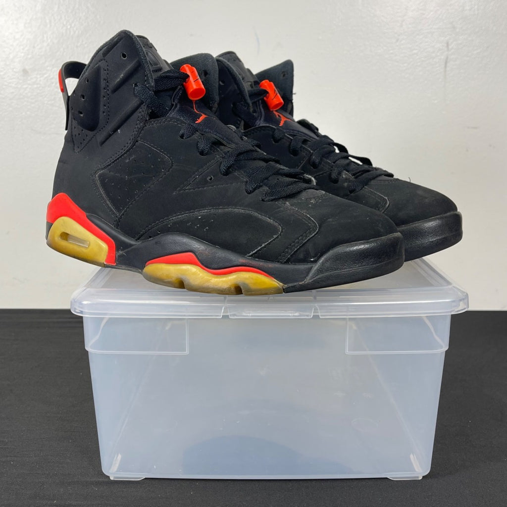 Jordan 6 Retro Black Infrared (2019) 8 (Moderately Worn Pre-Owned)JordanBlack/Infrared - Image 1