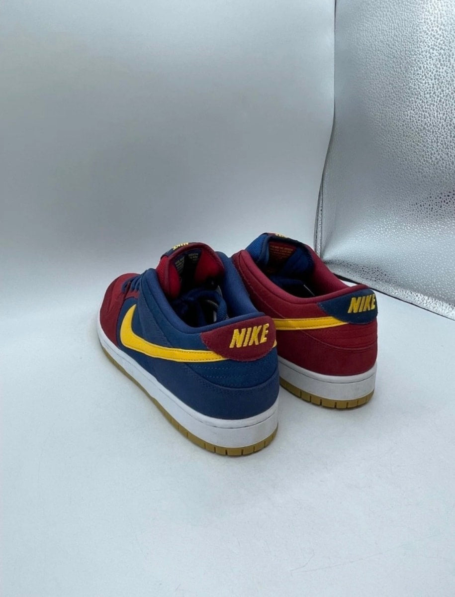Nike SB Dunk Low Barcelona 13 (Lightly Worn Pre-Owned)NikeMaroon/Navy-Gold - Image 4