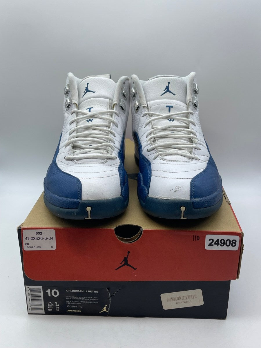 Jordan 12 Retro French Blue (2016) 10 (Moderately Worn Pre-Owned)JordanWhite/French Blue-Metallic Silver-Varsity Red - Image 2