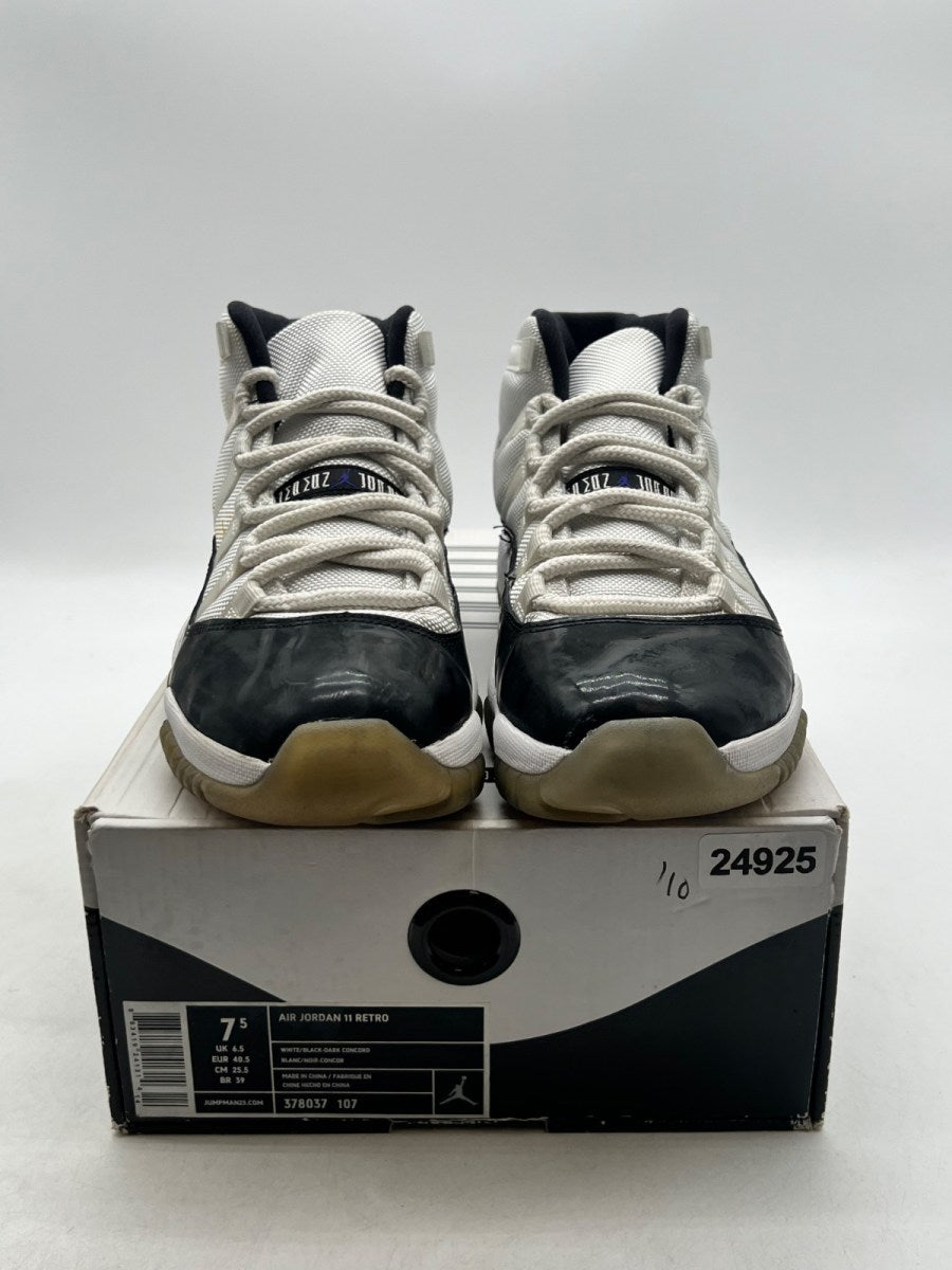 Jordan 11 Retro Concord (2011) 7.5 (Heavily Worn Pre-Owned)JordanWhite/Black-Dark Concord - Image 2