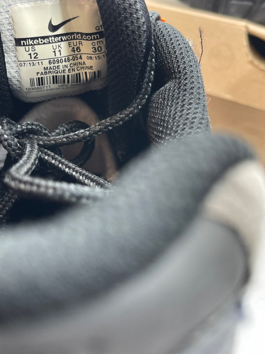 Nike Air Max 95 'Black' 12 (Moderately Worn Pre-Owned) - Image 8