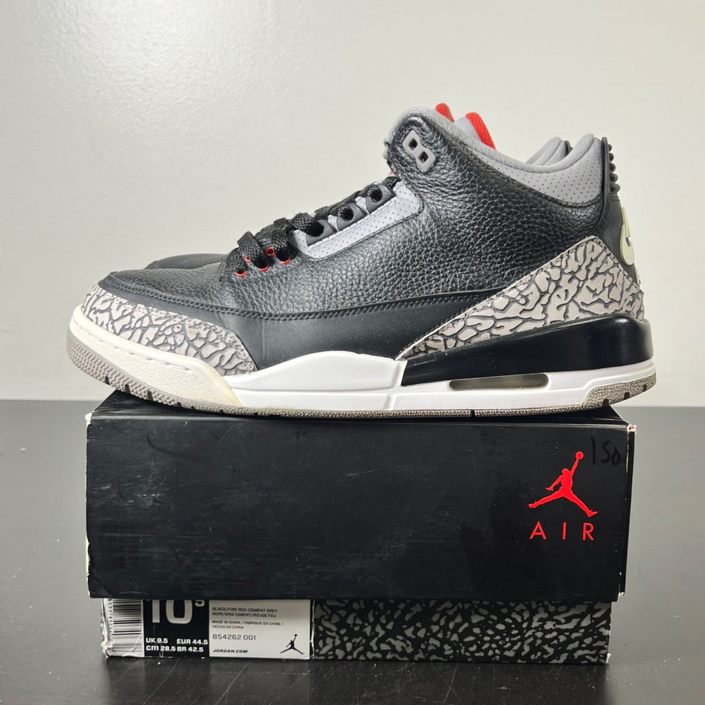 Jordan 3 Retro Black Cement (2018) 10.5 (Moderately Worn Pre-Owned)JordanBlack/Fire Red-Cement Grey-White - Image 3