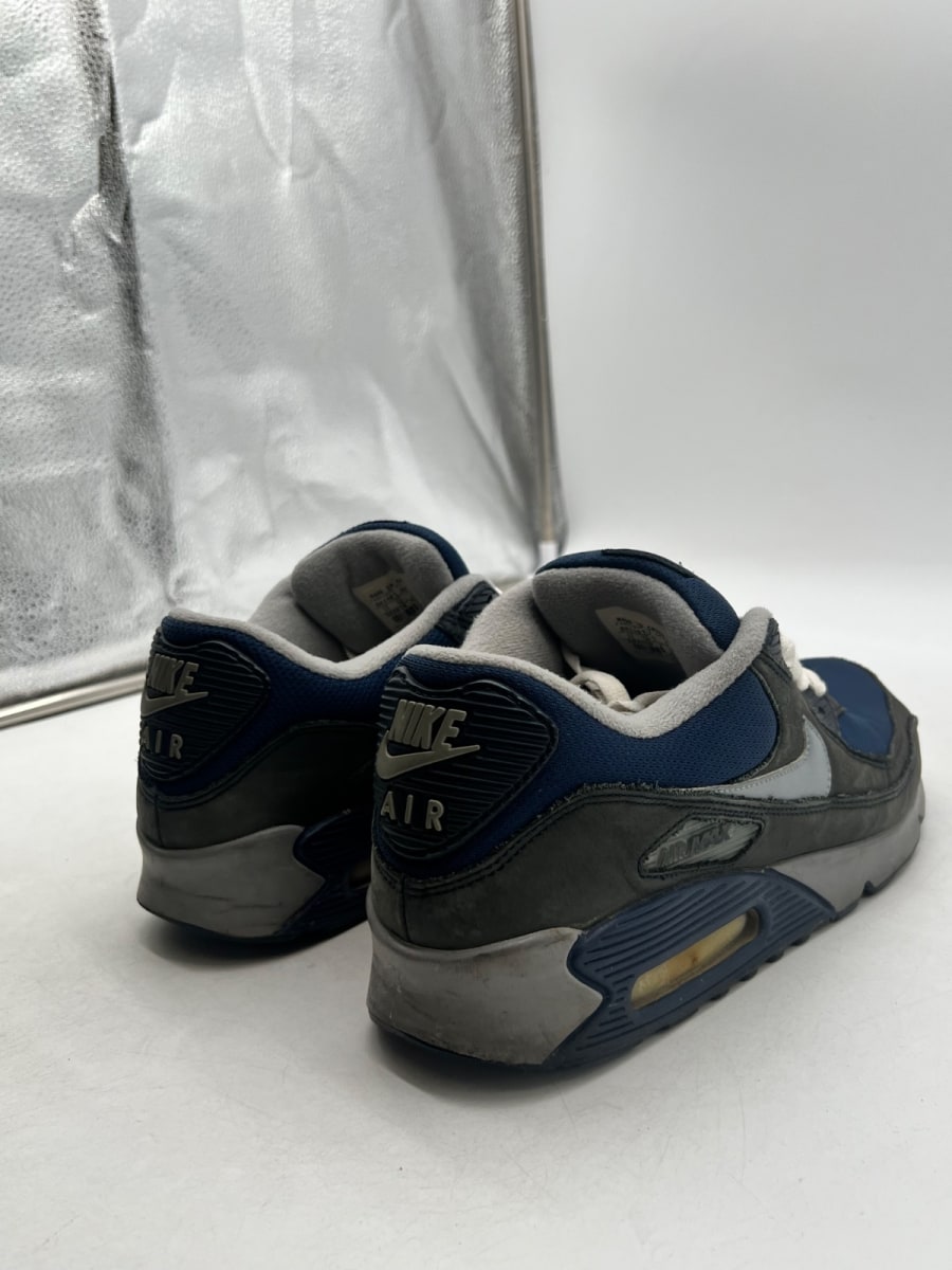 Nike Air Max 90 Leather 11 (Heavily Worn Pre-Owned) - Image 3