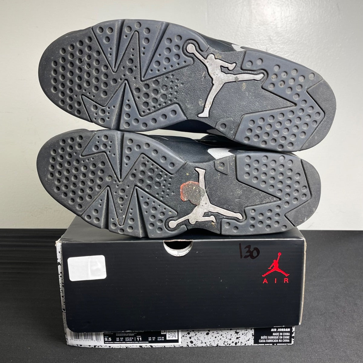 Jordan 6 Retro Cap and Gown (Size 9.5) - Image 5