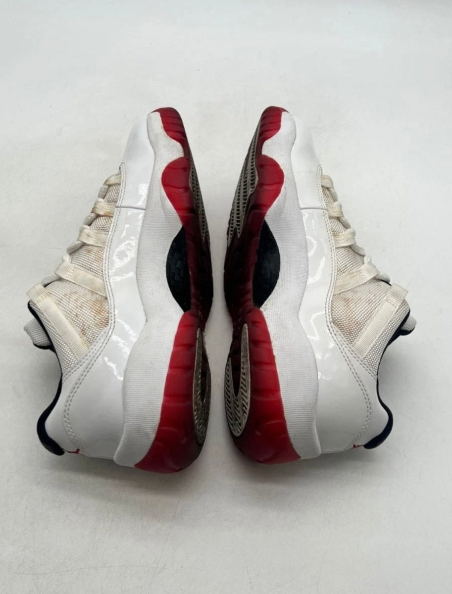 Jordan 11 Retro Low White Red (2012) 9 (Heavily Worn Pre-Owned)JordanWhite/Varsity Red-Black - Image 6