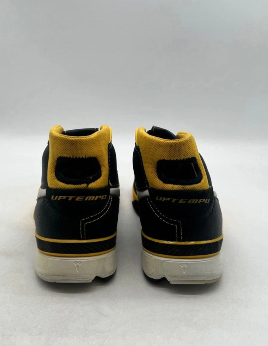 Nike Kobe 1 Black Maize 13 (Heavily Worn Pre-Owned)NikeBlack/White-Varsity Maize - Image 3