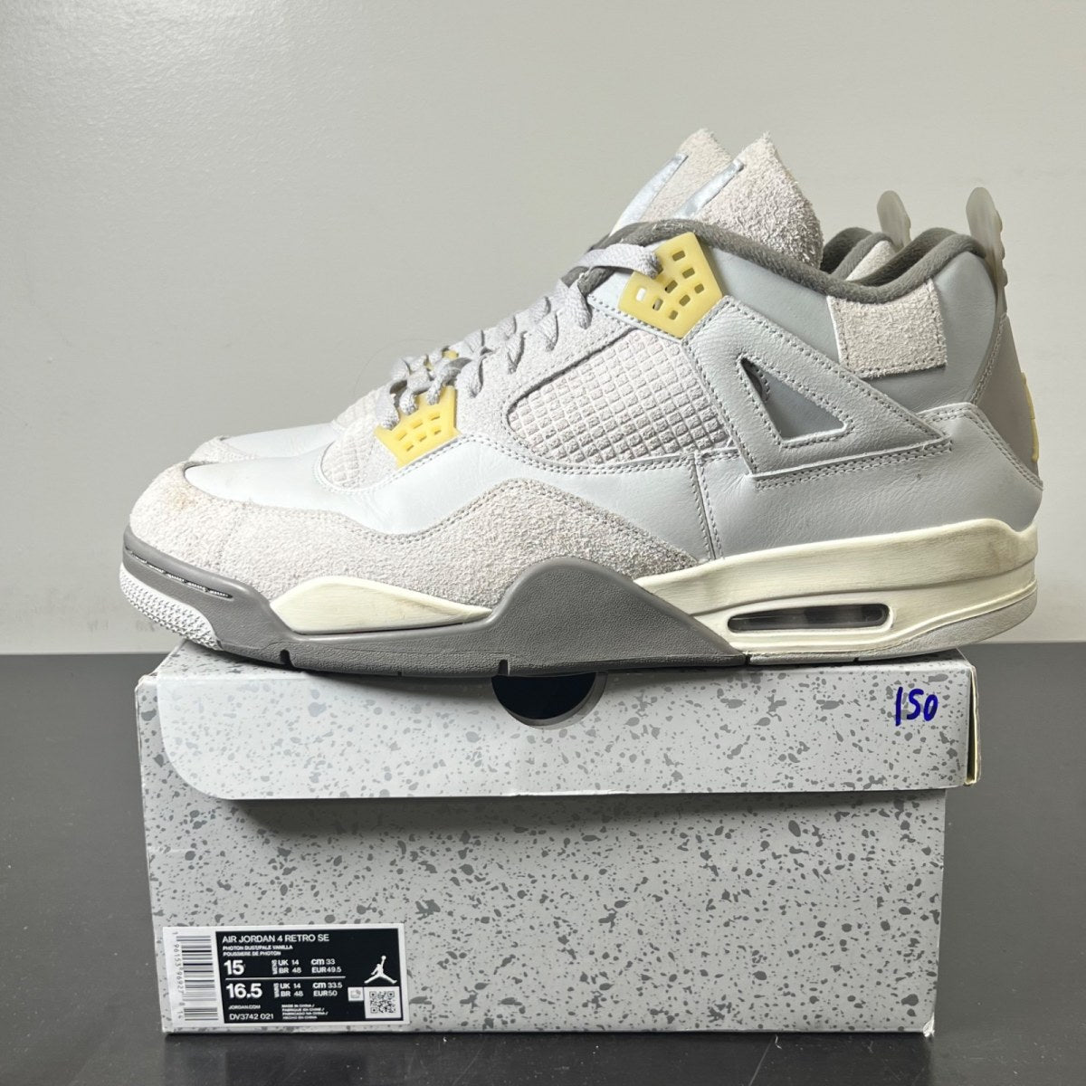 Jordan 4 Retro SE Craft Photon Dust 15 (Lightly Worn Pre-Owned)JordanPhoton Dust/Pale Vanilla/Off White/Grey Fog/Flat Pewter/Sail - Image 3