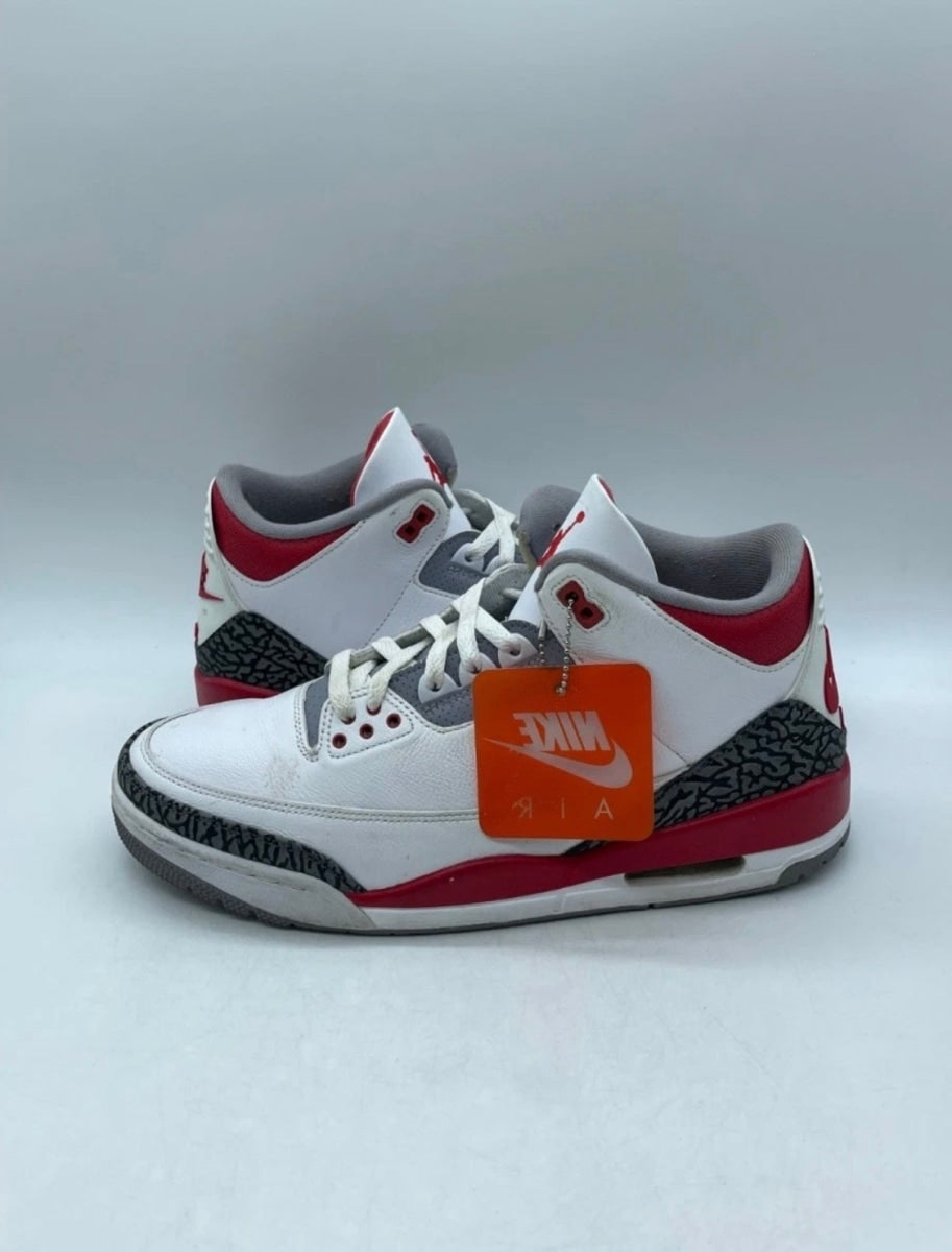 Jordan 3 Retro Fire Red (2022) 12 (Moderately Worn Pre-Owned)JordanWhite/Fire Red/Cement Grey/Black - Image 1