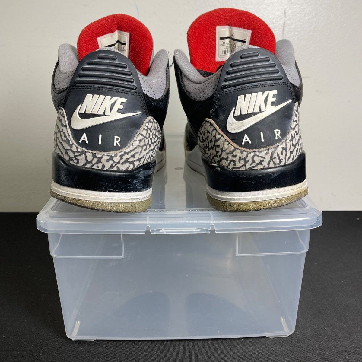 Jordan 3 Retro Black Cement (2018) (Size 11) - aux