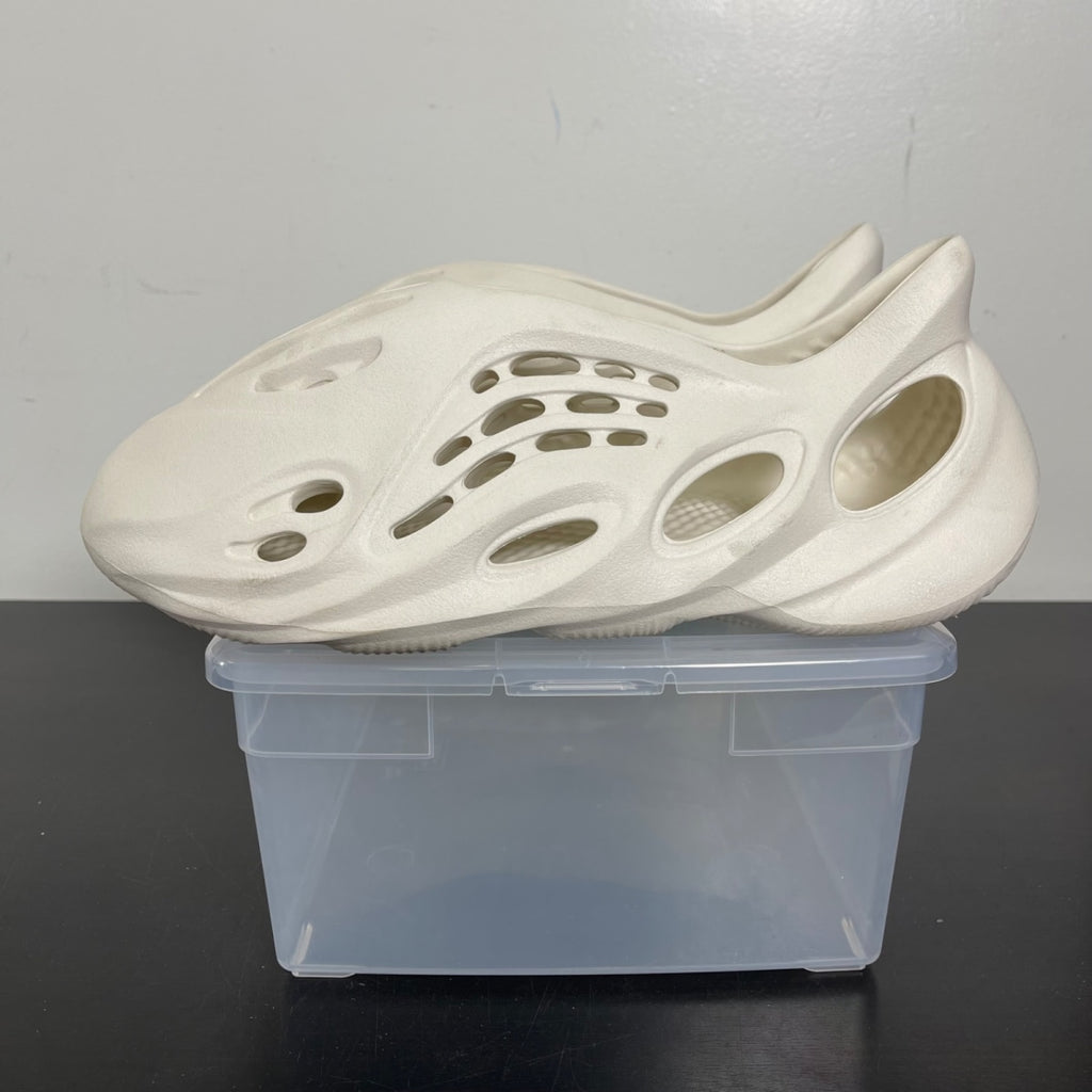 adidas Yeezy Foam RNNR Ararat 14 (Moderately Worn Pre-Owned)adidasWhite/White-White - Image 3