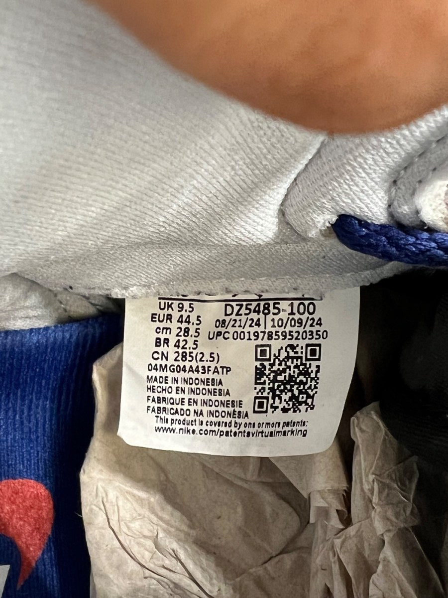 Jordan 1 Retro High OG Rare Air 10.5 (Lightly Worn Pre-Owned)JordanWhite/Black-Neutral Grey-Deep Royal Blue-Muslin - Image 7