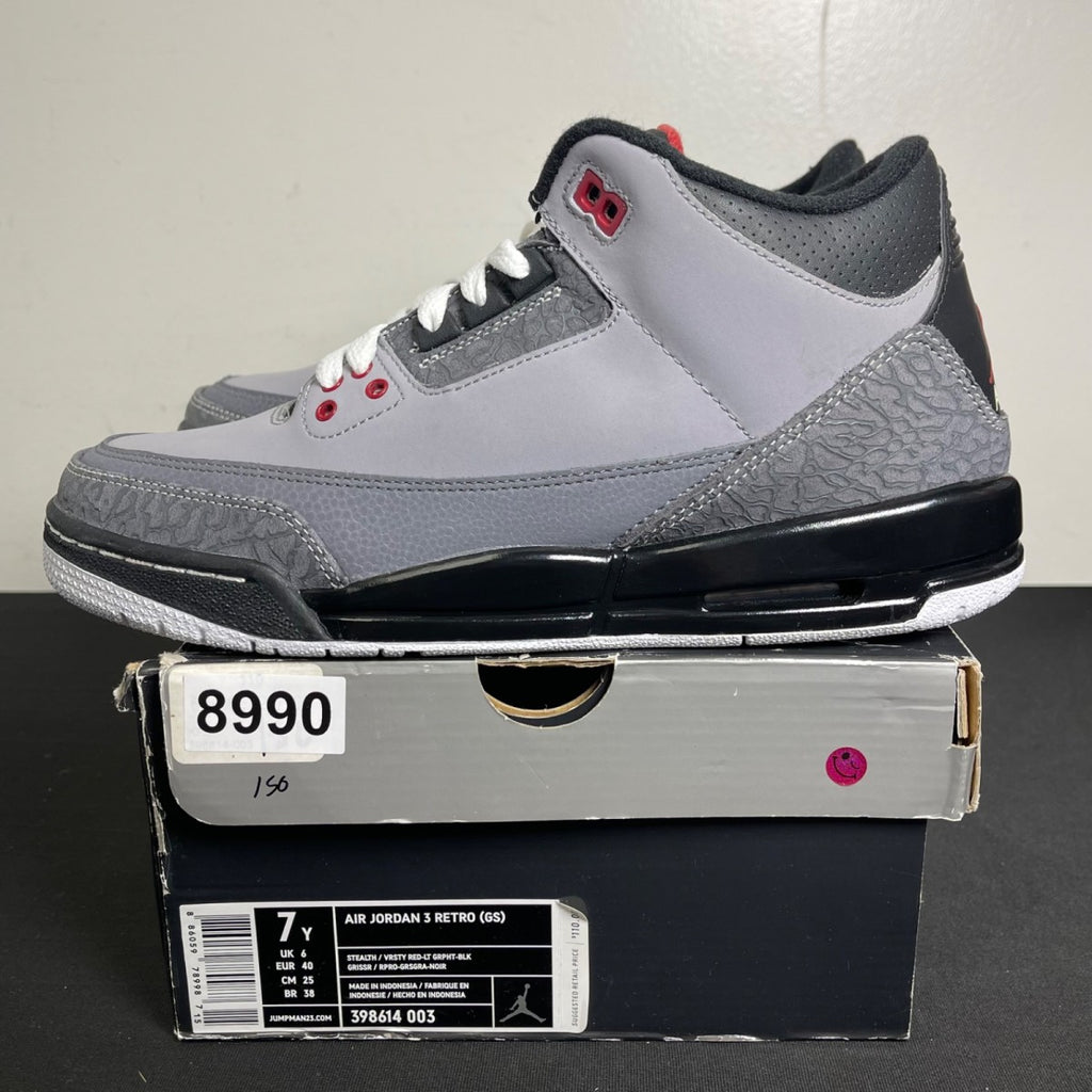 Air Jordan 3 Retro GS 'Stealth' (Size 7) - Image 3