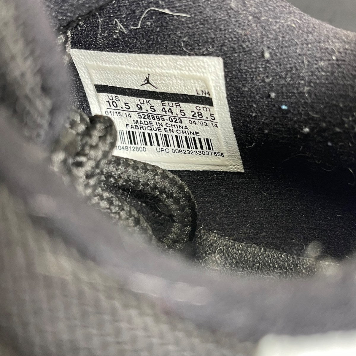 Jordan 11 Retro Low Infrared 10.5 (Moderately Worn Pre-Owned)JordanBlack/Infrared 23-Pure Platinum - Image 6