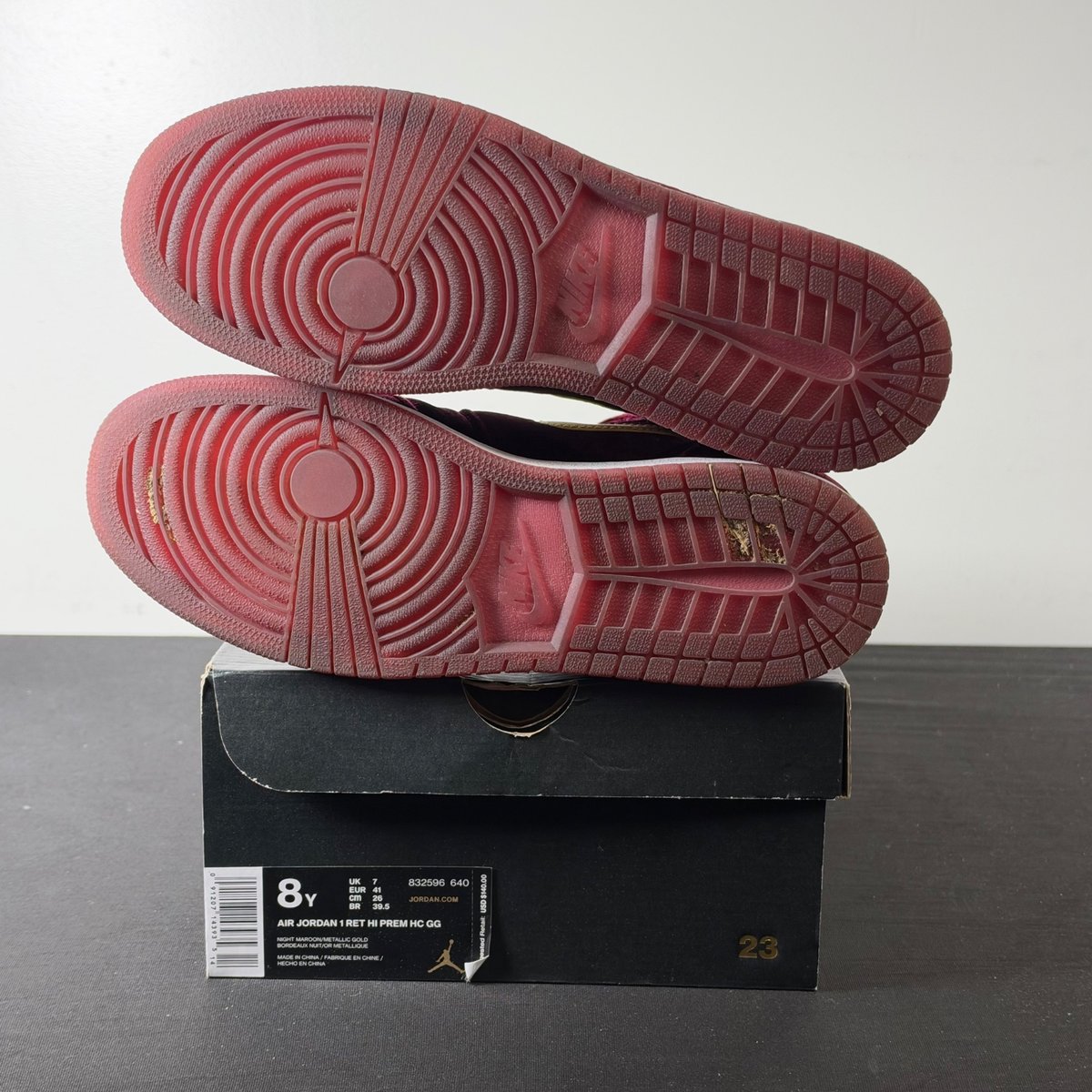 Jordan 1 Retro Heiress Night Maroon (GS) (Size 8Y) - aux
