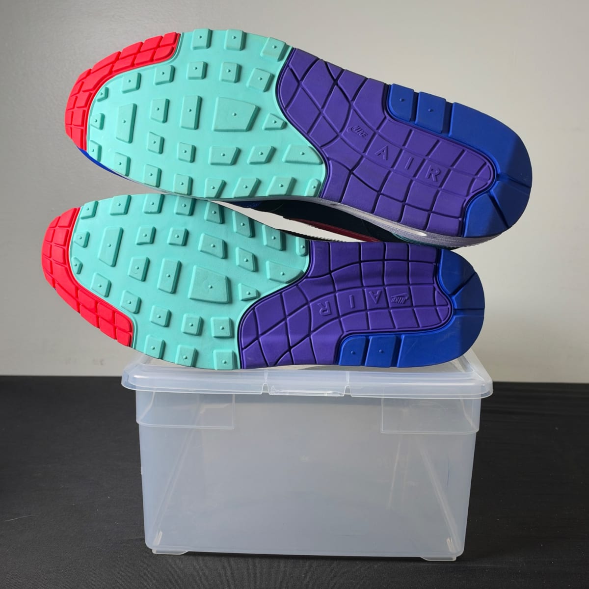 Nike Air Max 1 Black Hyper Grape (Size 12) - aux