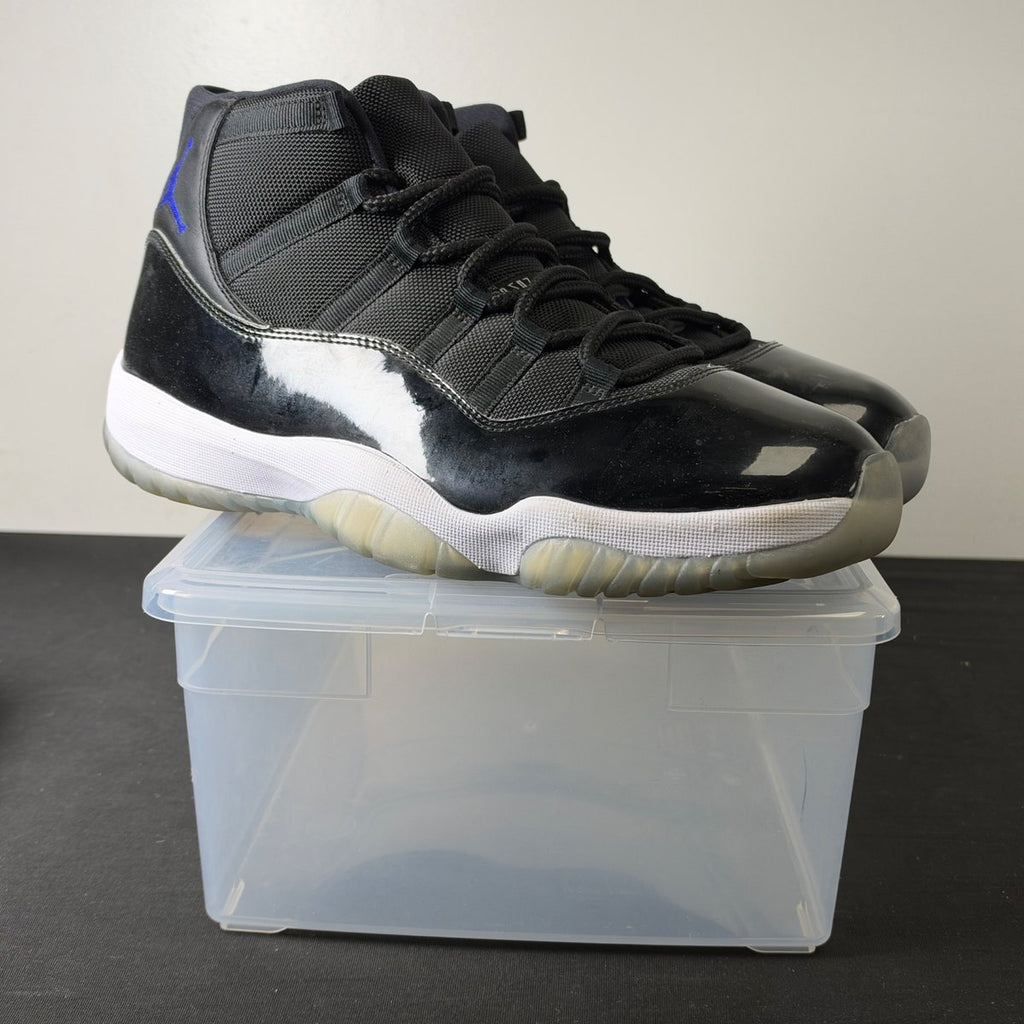 Jordan 11 Retro Space Jam (2016) (Size 12) - aux