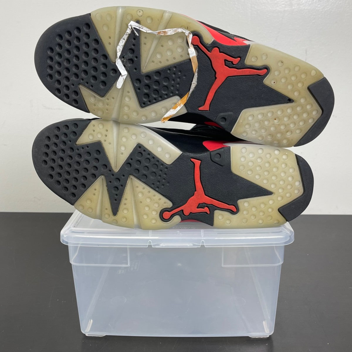 Jordan 6 Retro Infrared Salesman 10 (Moderately Worn Pre-Owned)JordanBlack/Infrared - Image 5