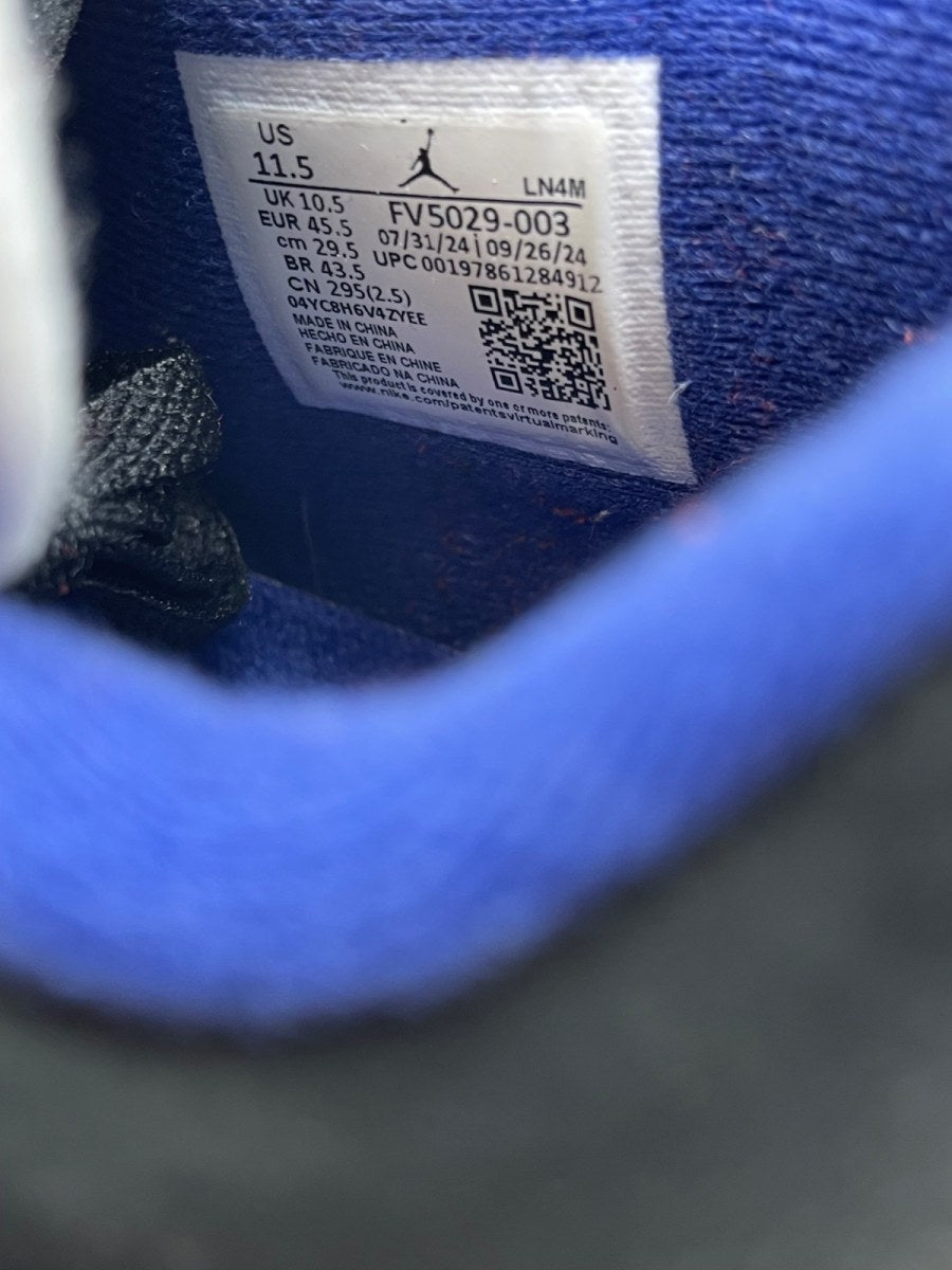 Jordan 4 Retro Rare Air (Gold Lettering) 11.5 (Moderately Worn Pre-Owned)JordanBlack/Fire Red/Deep Royal Blue/Dark Smoke Grey/Tech Grey - Image 8