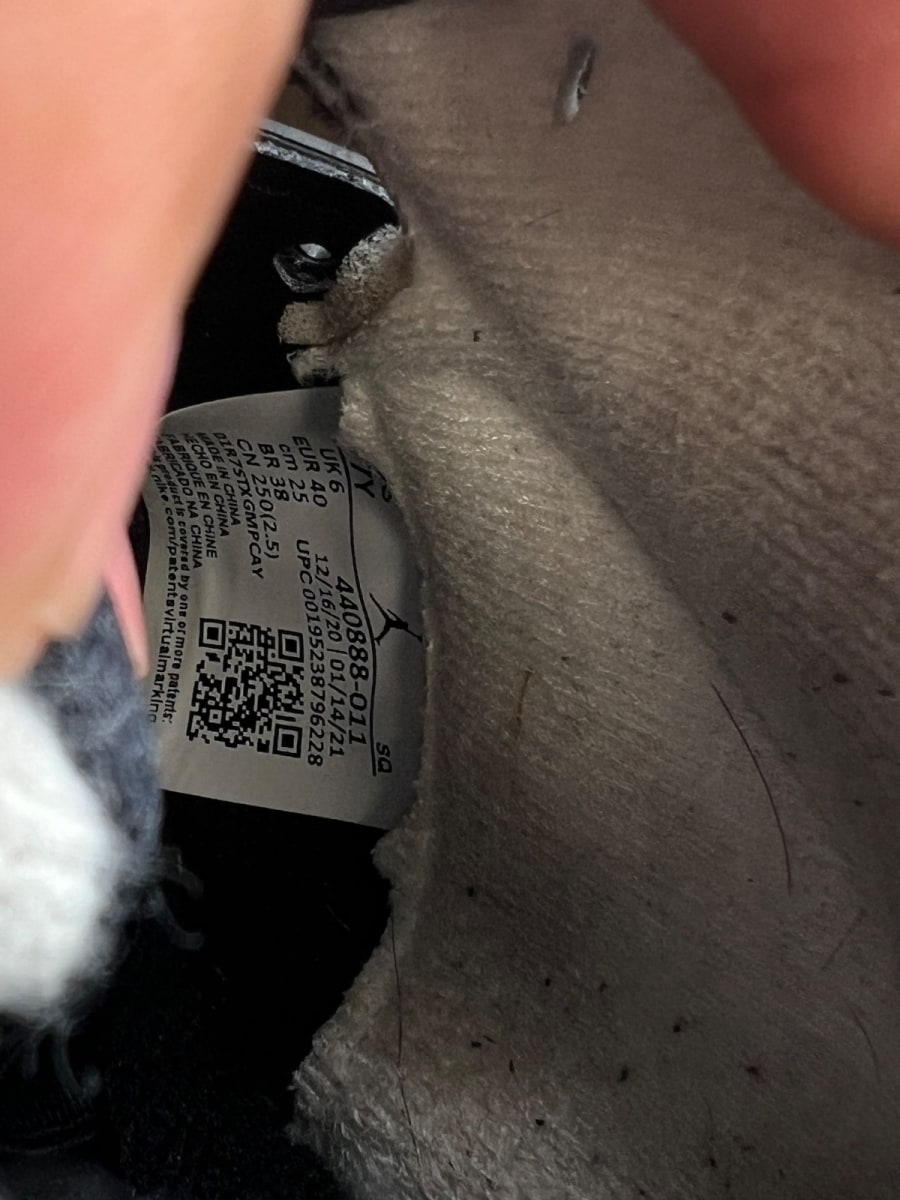 Jordan 5 Retro Moonlight (2021) (GS) 7Y (Heavily Worn Pre-Owned) - Image 7