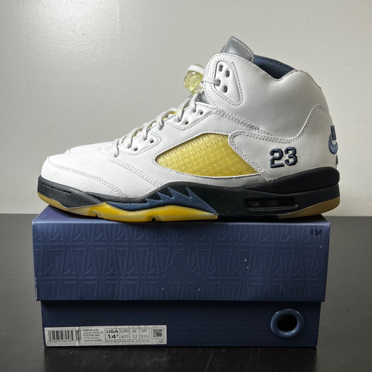 Jordan 5 Retro A Ma Maniére Dawn (Women's) 14.5W (Lightly Worn Pre-Owned)JordanPhoton Dust/Black/Diffused Blue/Pale Ivory - Image 3