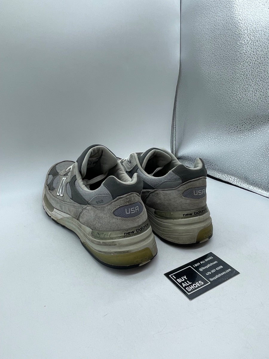 New Balance 992 Grey 12 (Heavily Worn Pre-Owned) - Image 4
