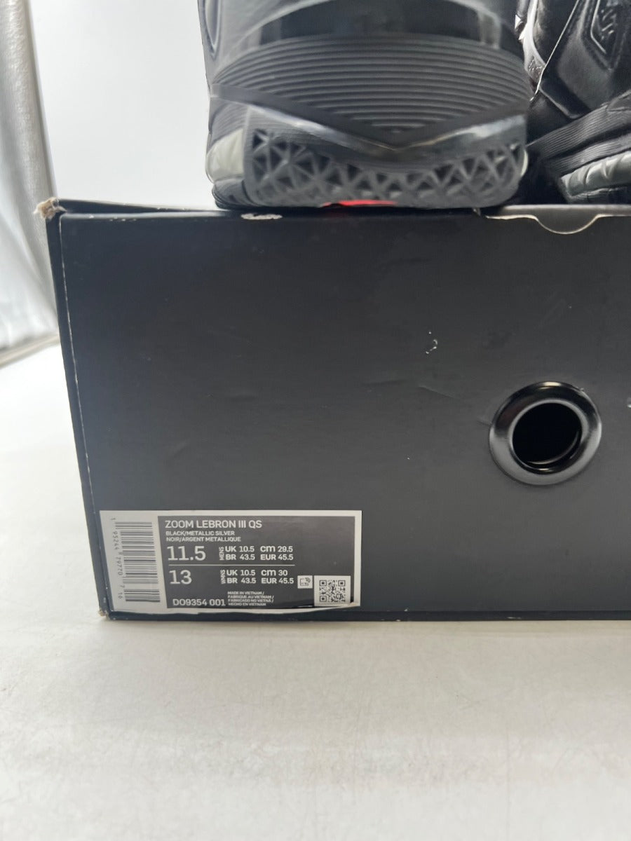 Nike LeBron 3 The Shop Black University Red (2022) 11.5 (Moderately Worn Pre-Owned)NikeBlack/Metallic Silver/University Red/Game Royal - Image 4