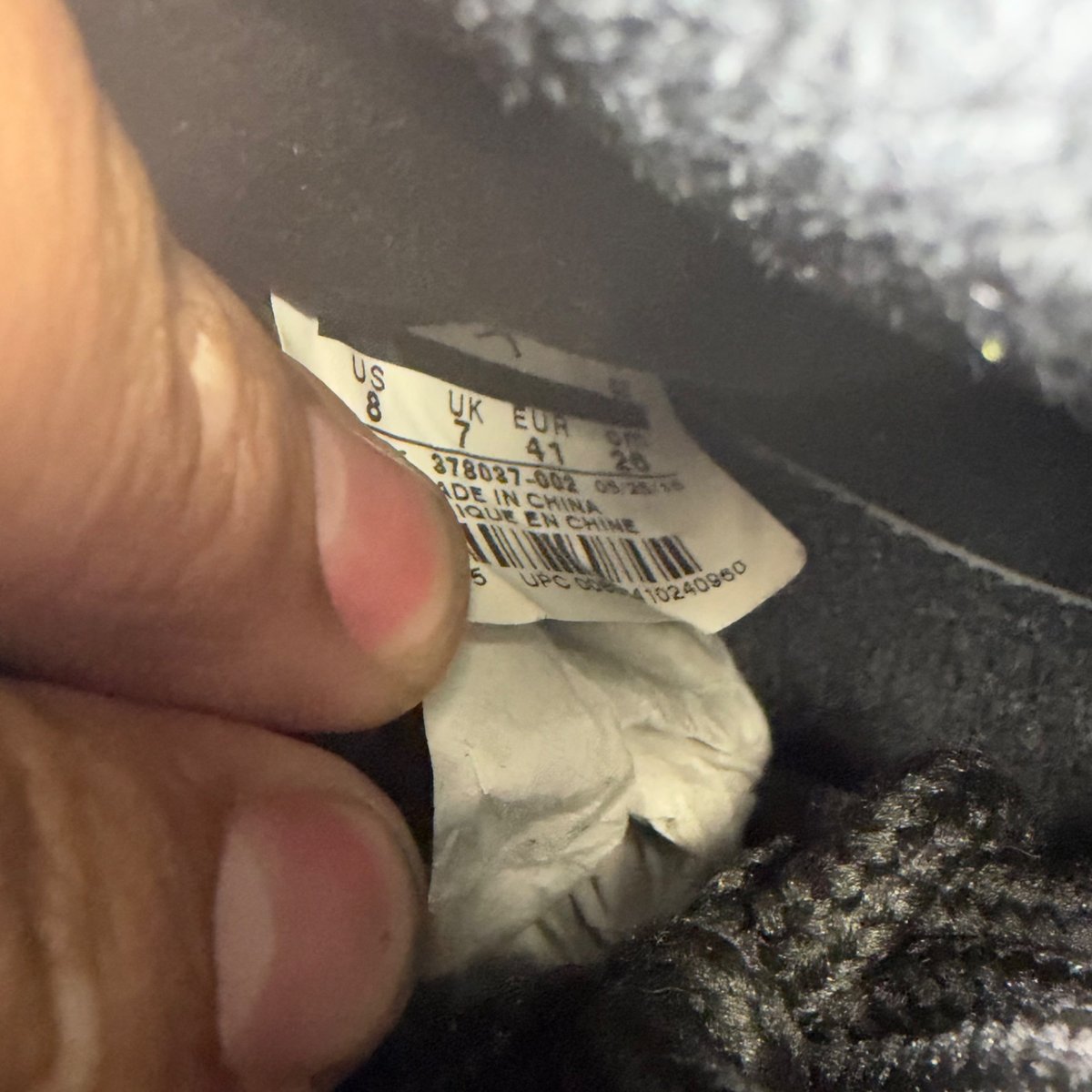 Jordan 11 Retro 72-10 (Size 8) - Image 7
