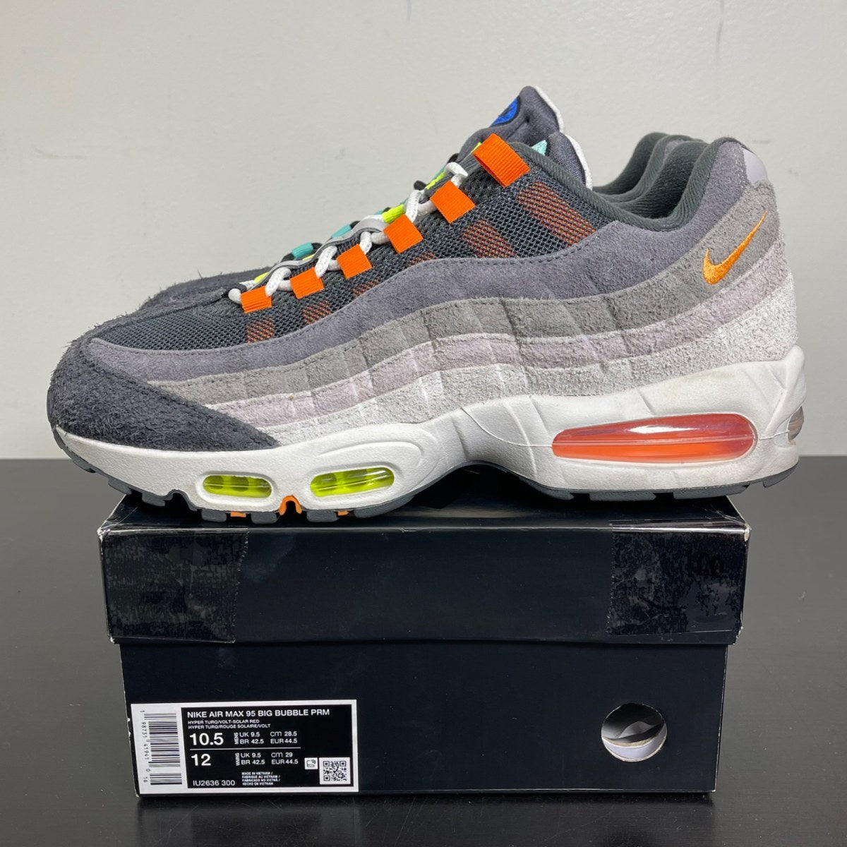 Nike Air Max 95 OG Big Bubble Greedy (2026) 10.5 (Moderately Worn Pre-Owned)NikeHyper Turquoise/Volt/Solar Red - Image 3