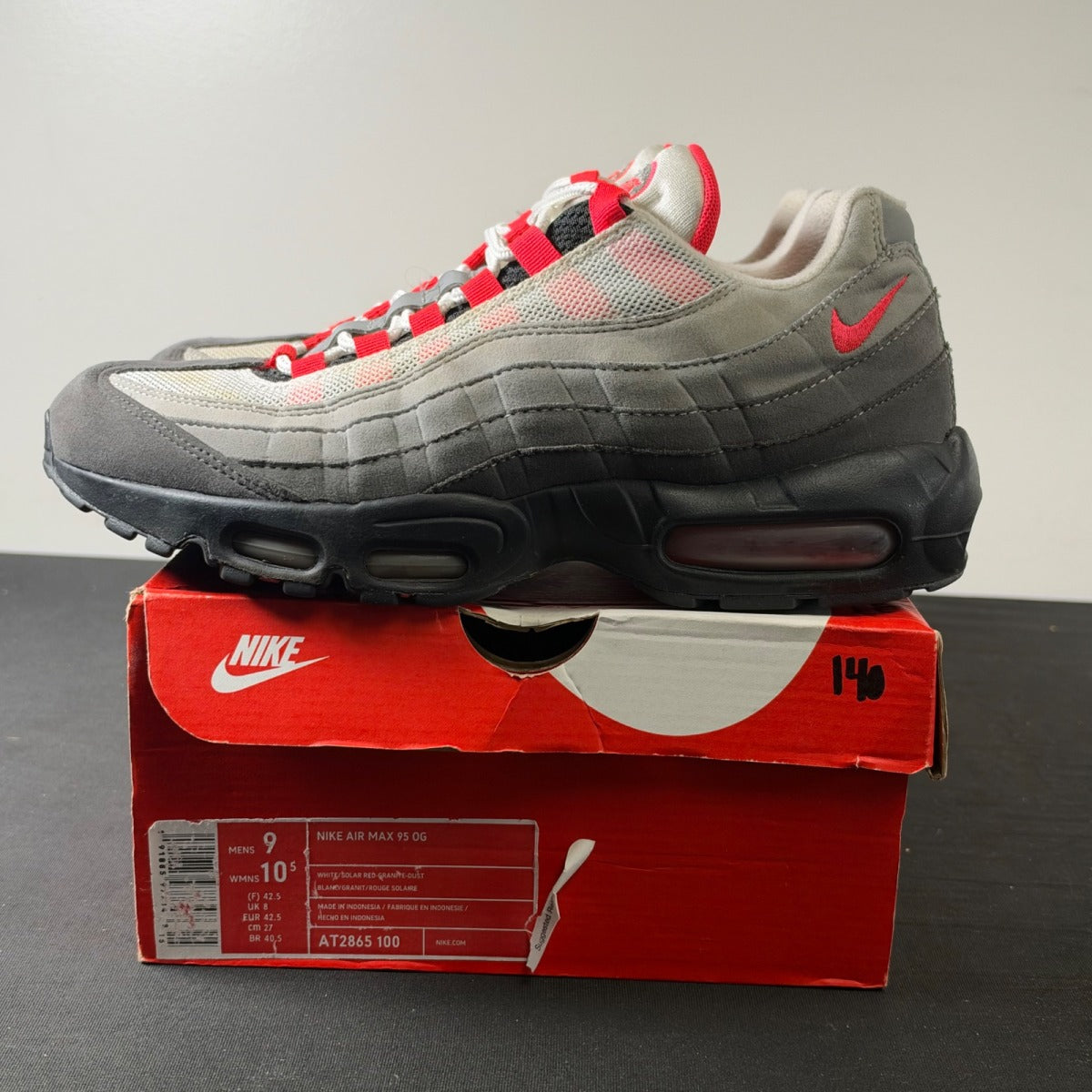 Nike Air Max 95 OG Solar Red (2018) (Size 9) - Image 3