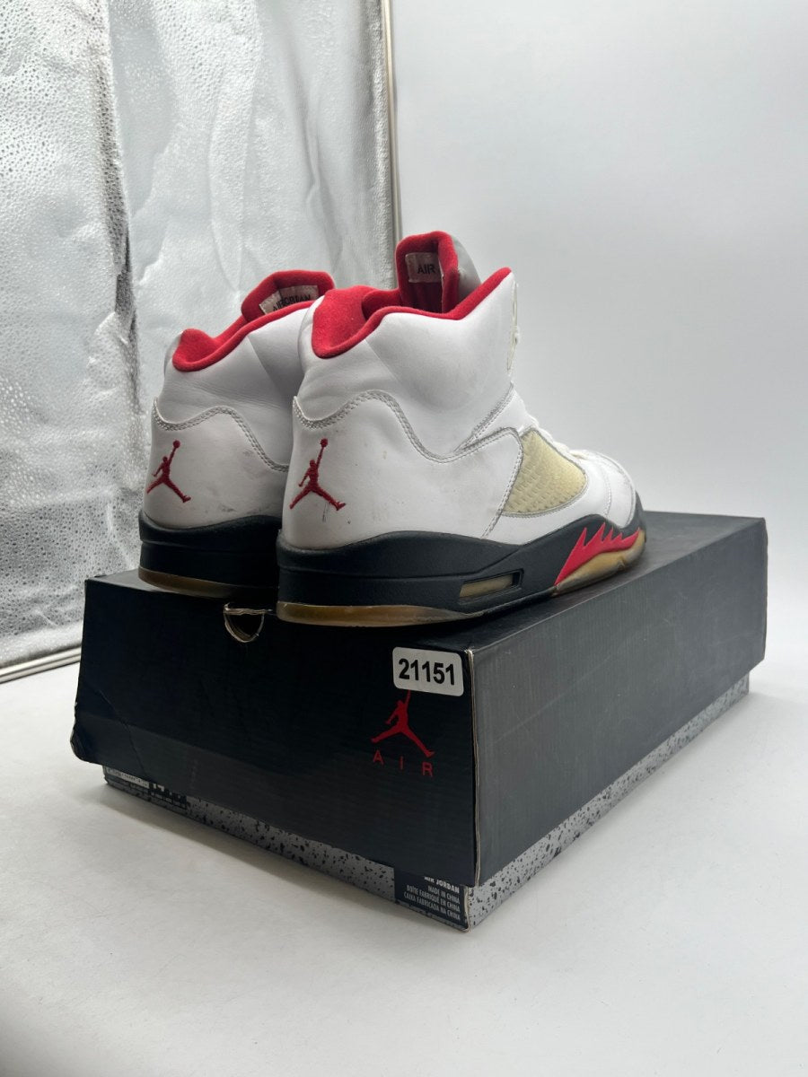 Jordan 5 Retro Fire Red (2013) 14 (Heavily Worn Pre-Owned) - Image 5
