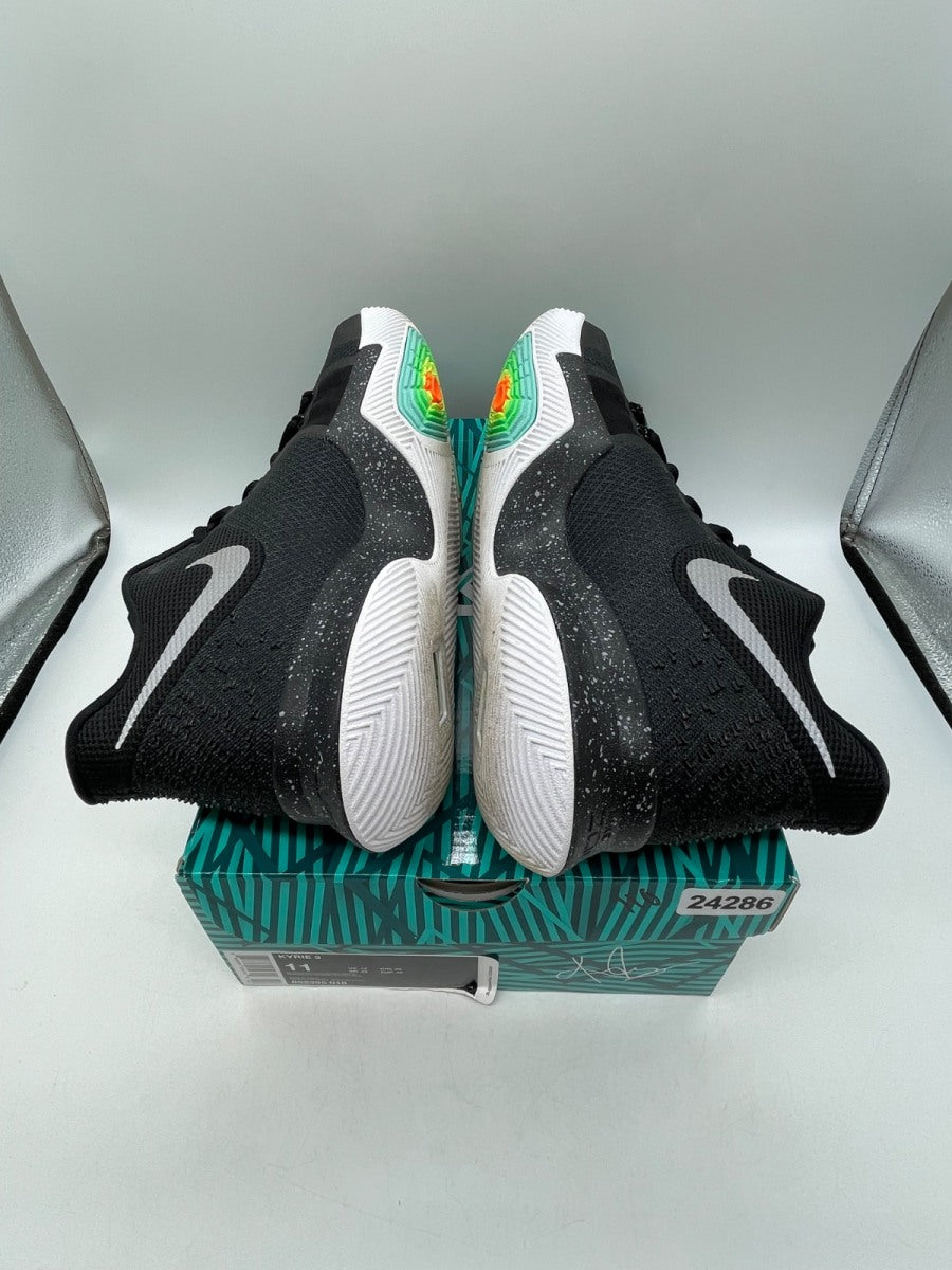 Nike Kyrie 3 Black Ice (Size 11) Moderately Worn - Image 6