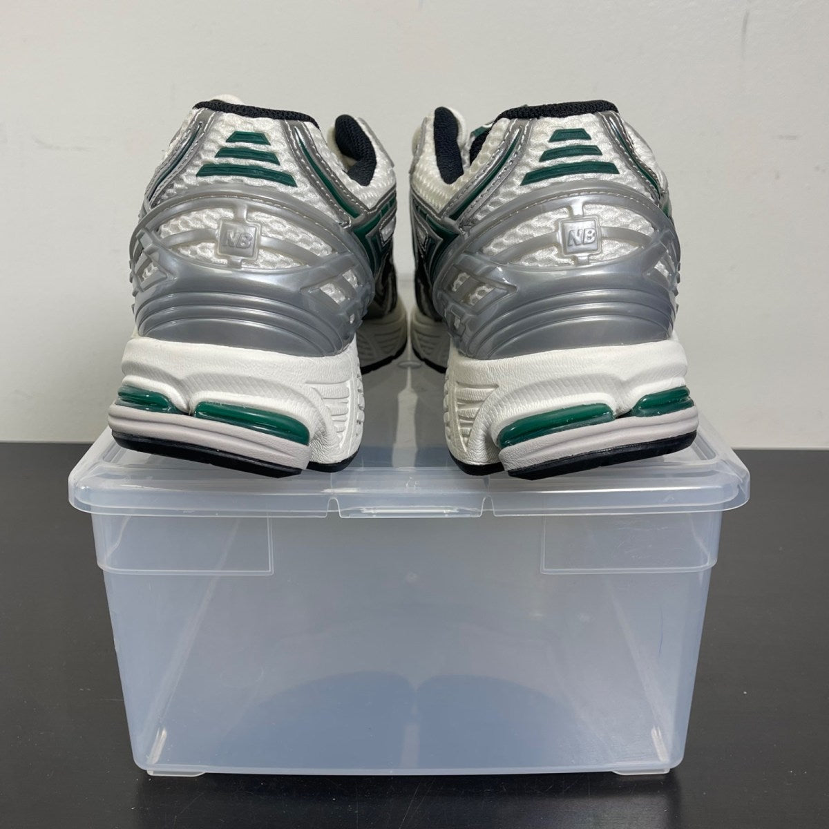 New Balance 1906R Silver Metallic Nightwatch Green 13 (Moderately Worn Pre-Owned)New BalanceSilver Metallic/Nightwatch Green/Sea Salt - Image 4